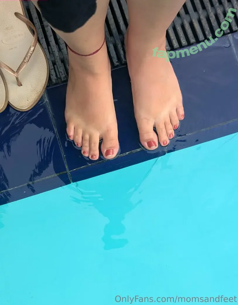 momsandfeet nude photo #0041 (momsandfeet)