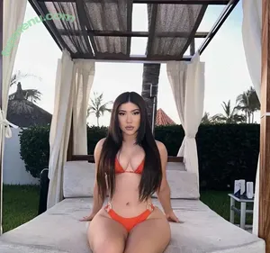  nude photo #0003