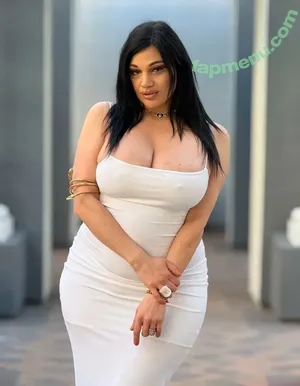 monaazarfree / missamerrrickaa nude photo #0069