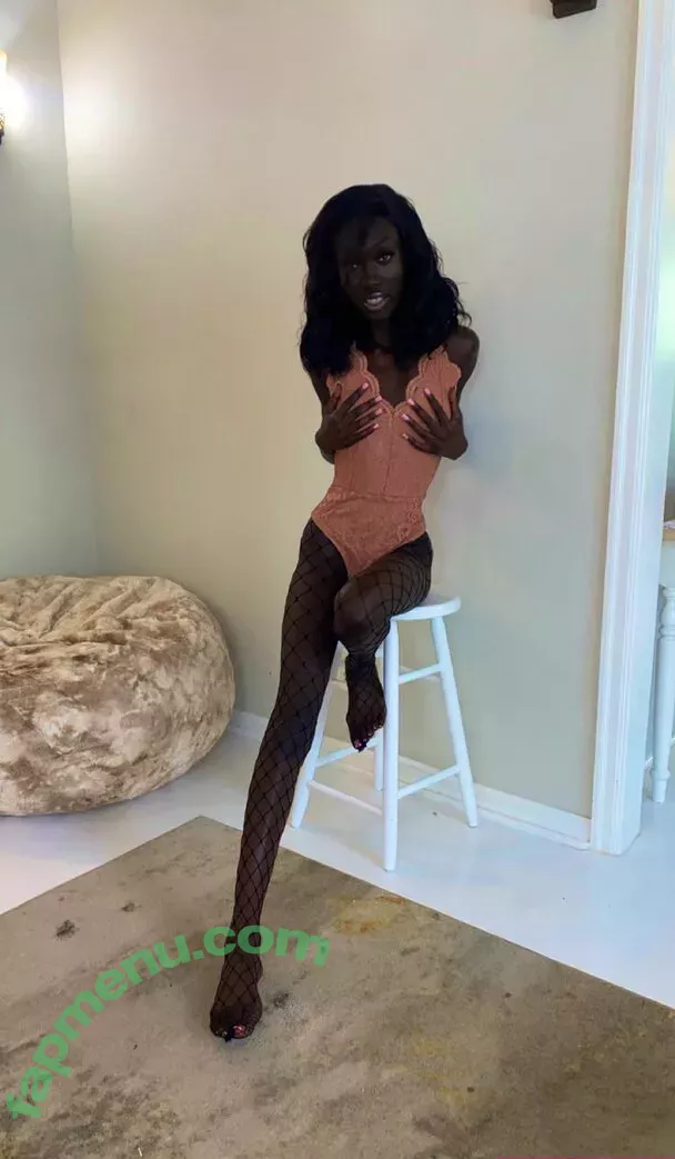 monamonhoe nude photo #0008 (itsmonamonhoe)