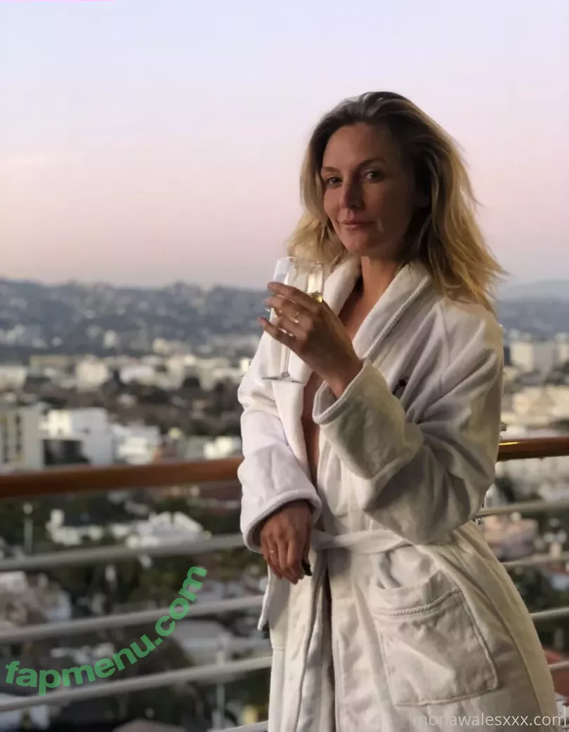 monawalesxxx nude photo #0097 (monawalesxxx)