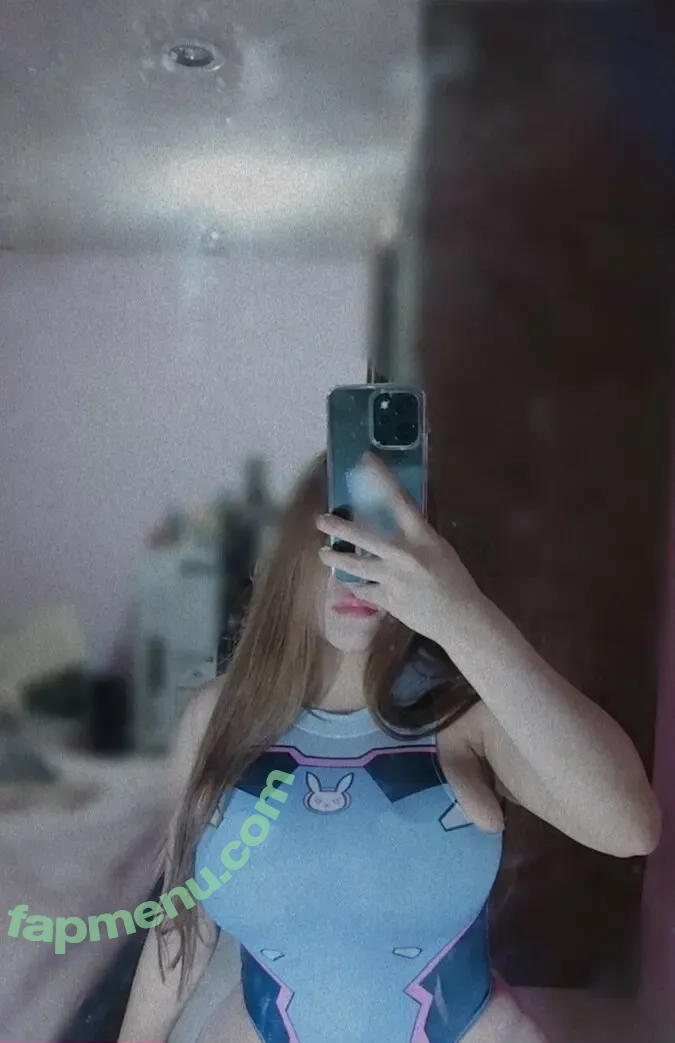 monchecherry nude photo #0028 (monchecherry)