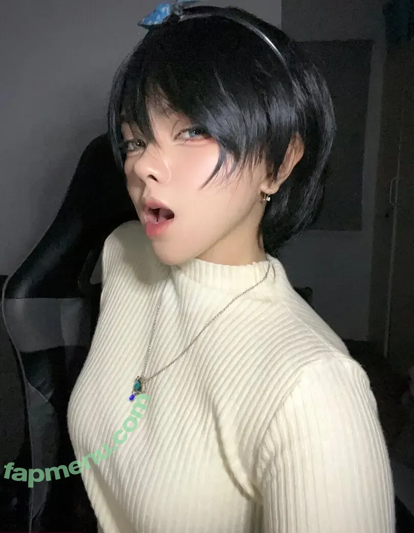 Monchymoon nude photo #0017 (Monchy / monchymoon_)