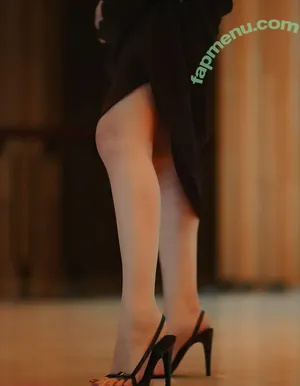 Monica Ardhea / monicaardhea.asmara nude photo #0014