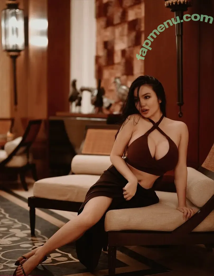 Monica Ardhea nude photo #0017 (monicaardhea.asmara)