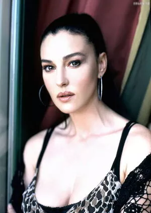 Monica Bellucci / aMonicaBellucci / bellucciginebra / monicabellucciofficiel nude photo #0348