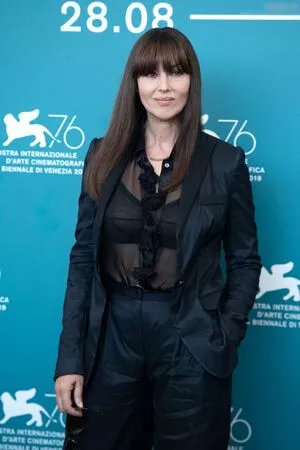 Monica Bellucci / aMonicaBellucci / bellucciginebra / monicabellucciofficiel nude photo #0687