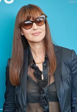 Monica Bellucci / aMonicaBellucci / bellucciginebra / monicabellucciofficiel nude photo #0689