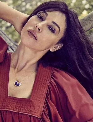 Monica Bellucci / aMonicaBellucci / bellucciginebra / monicabellucciofficiel nude photo #0734