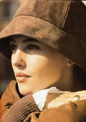 Monica Bellucci / aMonicaBellucci / bellucciginebra / monicabellucciofficiel nude photo #0788