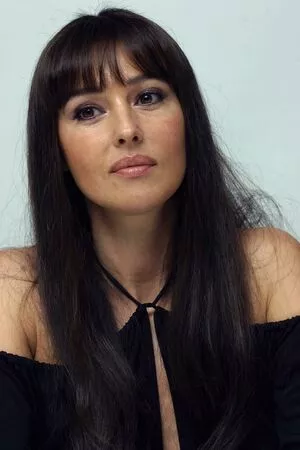 Monica Bellucci / aMonicaBellucci / bellucciginebra / monicabellucciofficiel nude photo #0845