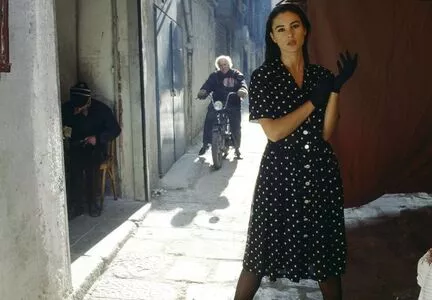 Monica Bellucci / aMonicaBellucci / bellucciginebra / monicabellucciofficiel nude photo #0898