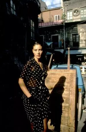 Monica Bellucci / aMonicaBellucci / bellucciginebra / monicabellucciofficiel nude photo #0900