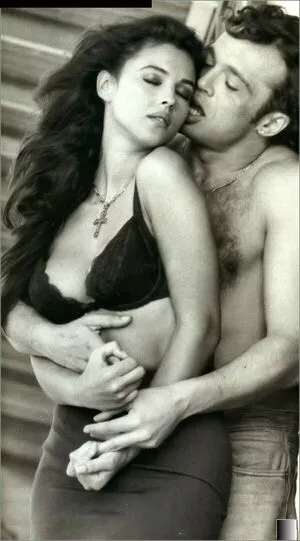Monica Bellucci / aMonicaBellucci / bellucciginebra / monicabellucciofficiel nude photo #0974