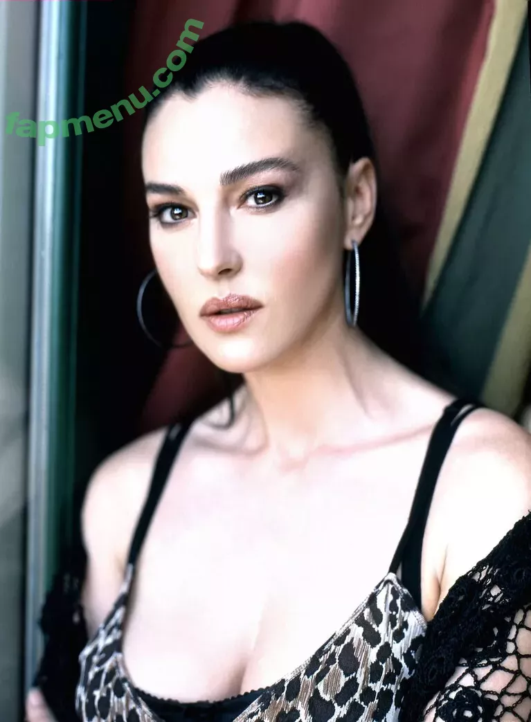 Monica Bellucci nude photo #0348 (aMonicaBellucci / bellucciginebra / monicabellucciofficiel)