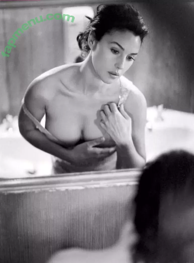 Monica Bellucci nude photo #0491 (aMonicaBellucci / bellucciginebra / monicabellucciofficiel)