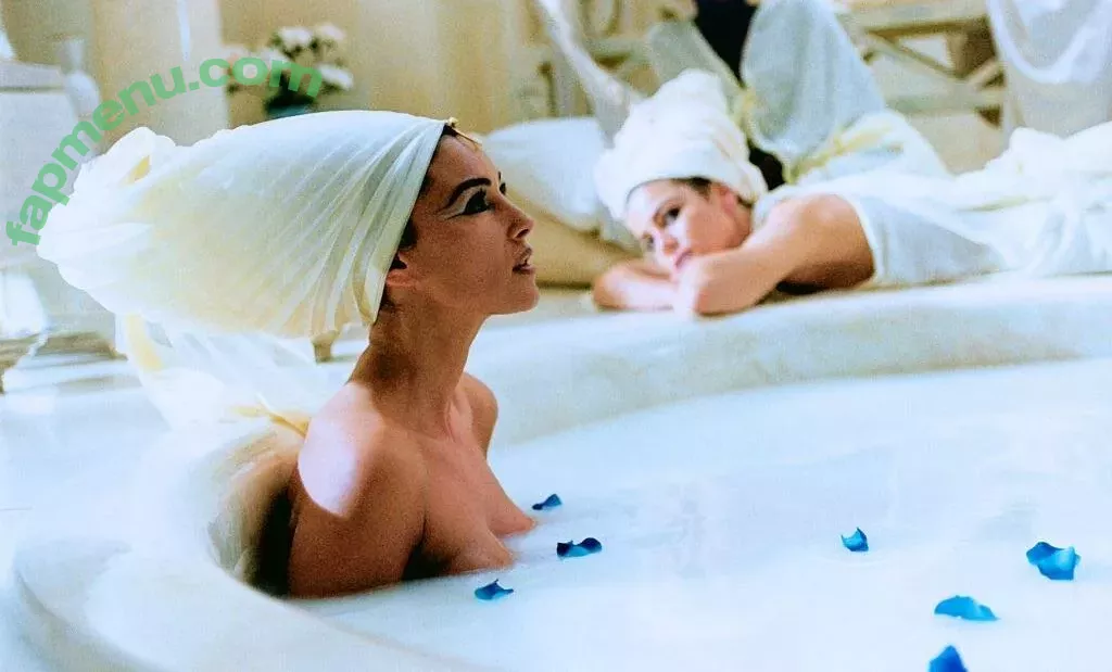 Monica Bellucci nude photo #0645 (aMonicaBellucci / bellucciginebra / monicabellucciofficiel)