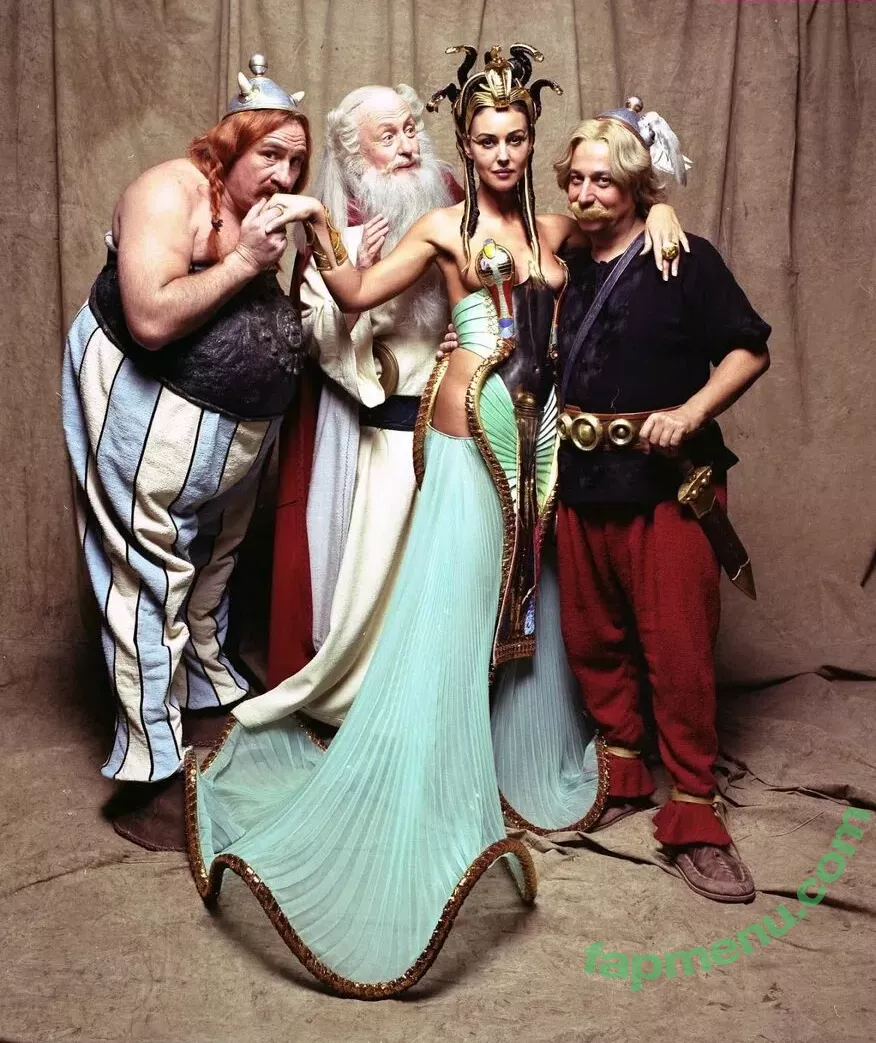 Monica Bellucci nude photo #0646 (aMonicaBellucci / bellucciginebra / monicabellucciofficiel)