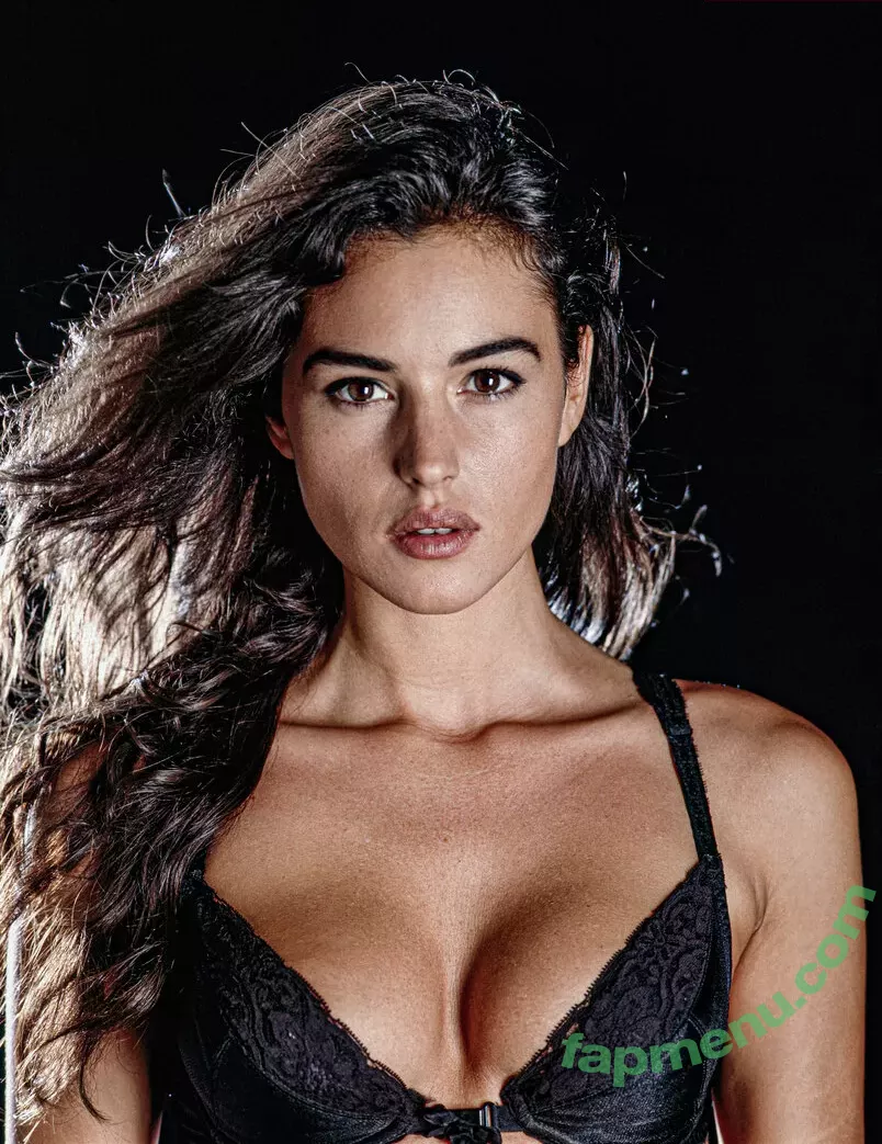 Monica Bellucci nude photo #0655 (aMonicaBellucci / bellucciginebra / monicabellucciofficiel)