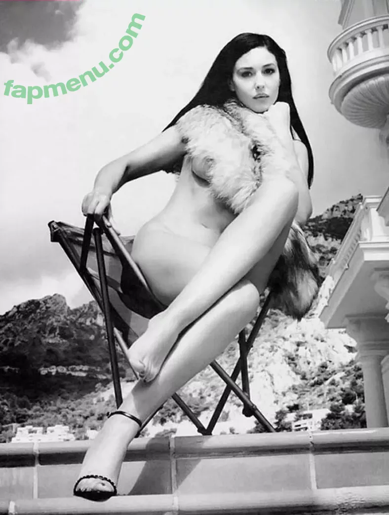 Monica Bellucci nude photo #0718 (aMonicaBellucci / bellucciginebra / monicabellucciofficiel)
