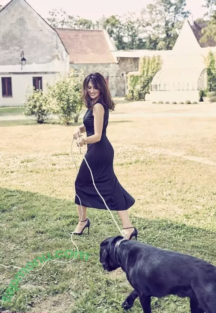 Monica Bellucci nude photo #0730 (aMonicaBellucci / bellucciginebra / monicabellucciofficiel)