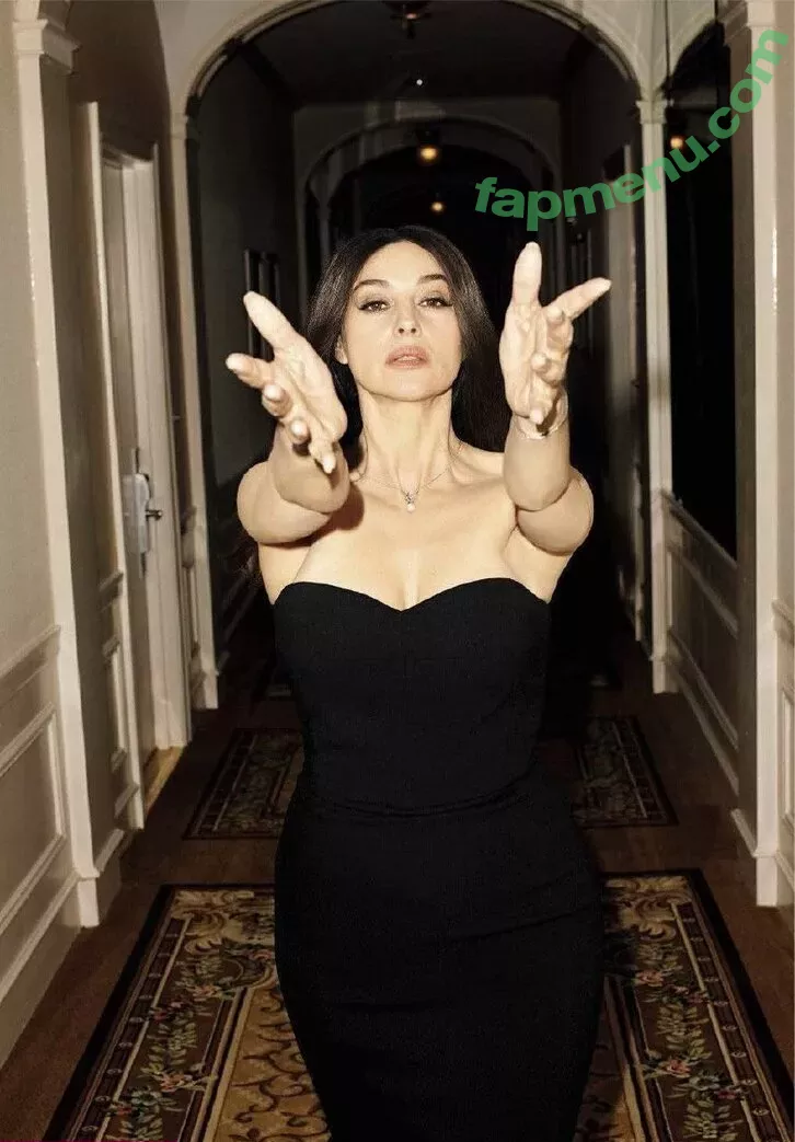 Monica Bellucci nude photo #0735 (aMonicaBellucci / bellucciginebra / monicabellucciofficiel)