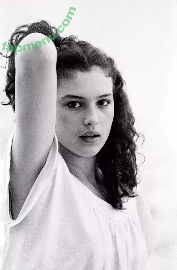 Monica Bellucci nude photo #0777 (aMonicaBellucci / bellucciginebra / monicabellucciofficiel)