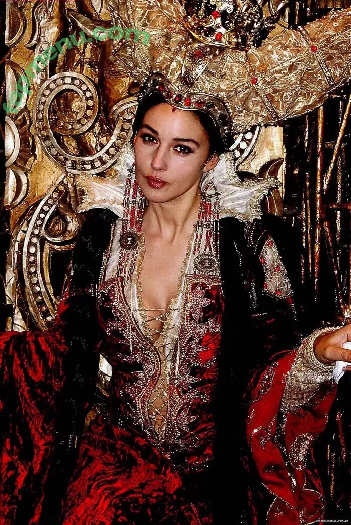 Monica Bellucci nude photo #0807 (aMonicaBellucci / bellucciginebra / monicabellucciofficiel)