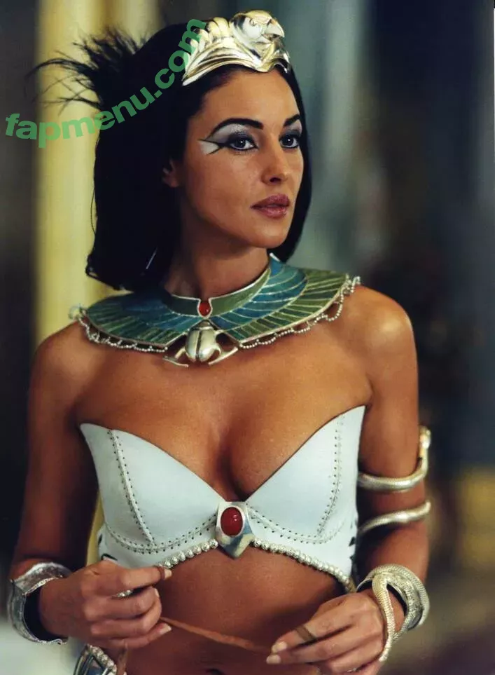 Monica Bellucci nude photo #0839 (aMonicaBellucci / bellucciginebra / monicabellucciofficiel)