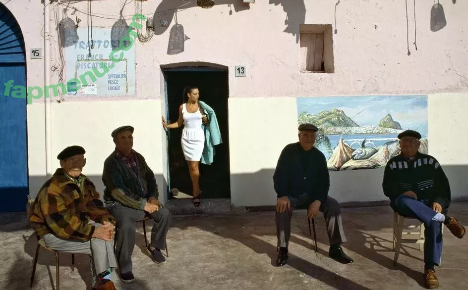 Monica Bellucci nude photo #0905 (aMonicaBellucci / bellucciginebra / monicabellucciofficiel)