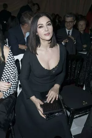 Monica Bellucci / aMonicaBellucci / bellucciginebra / monicabellucciofficiel nude photo #1326