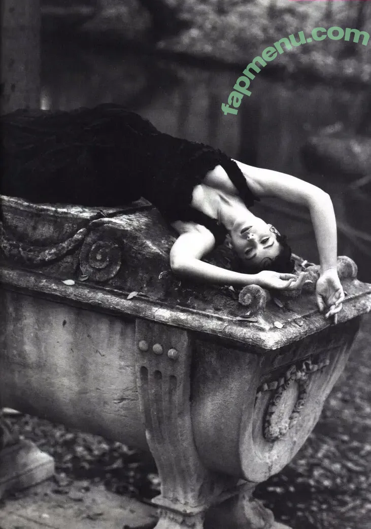 Monica Bellucci nude photo #1644 (aMonicaBellucci / bellucciginebra / monicabellucciofficiel)