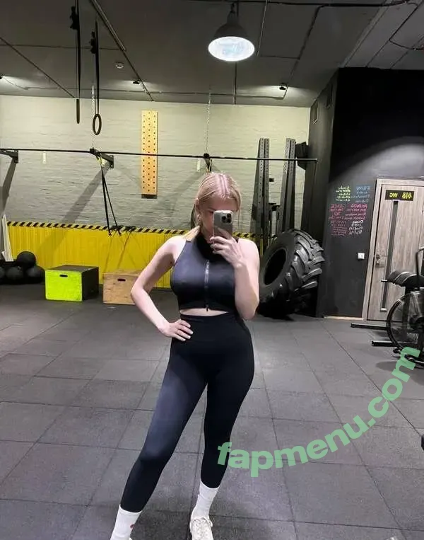 monica_huge_tits nude photo #0074 (monicadenise)