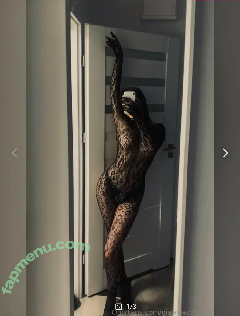 monica_muse nude photo #0002 (monnielmuse)