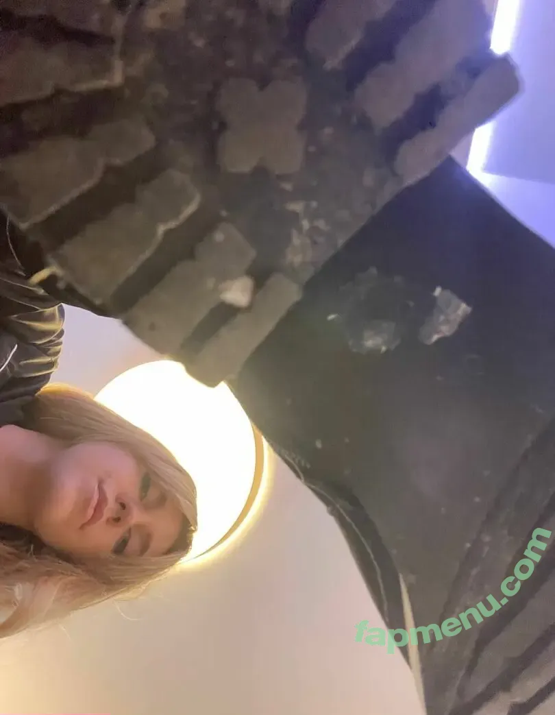 monicabalduin nude photo #0044 (monica.baldwin)