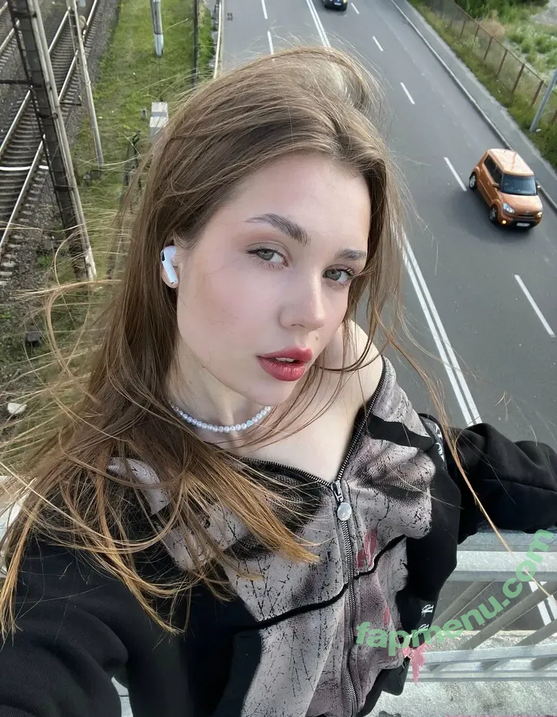 monicacutebaby nude photo #0008 (monicacutebaby)