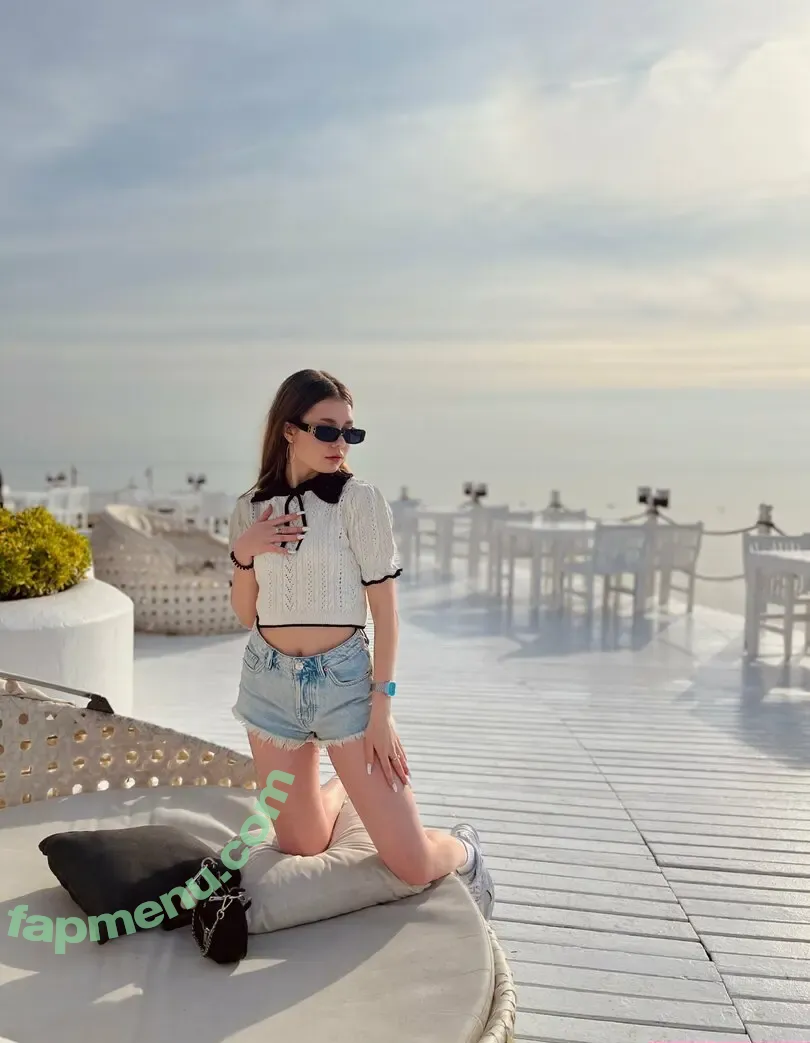 monicacutebaby nude photo #0026 (monicacutebaby)