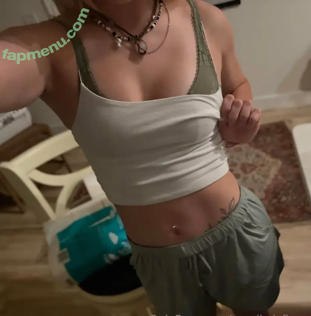 monikaisfinny nude photo #0022 (monikaisfinny)