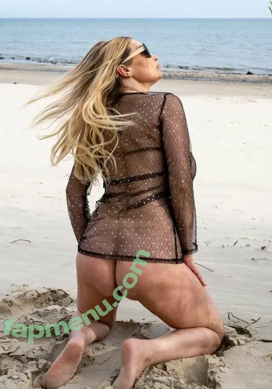moniqa_moments nude photo #0068 (dulchiehourve)