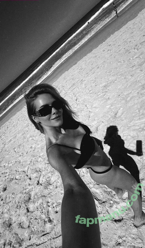 Monique Alfradique nude photo #0355 (moniquealfradique)