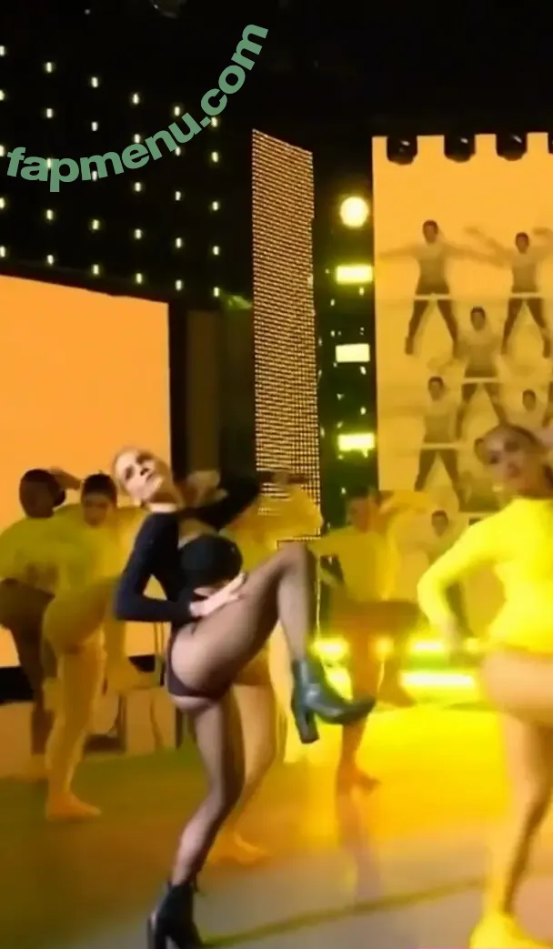 Monique Alfradique nude photo #0361 (moniquealfradique)