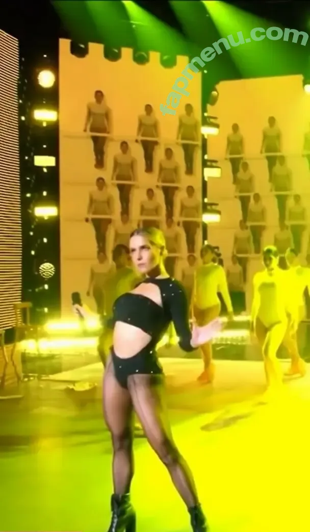 Monique Alfradique nude photo #0362 (moniquealfradique)