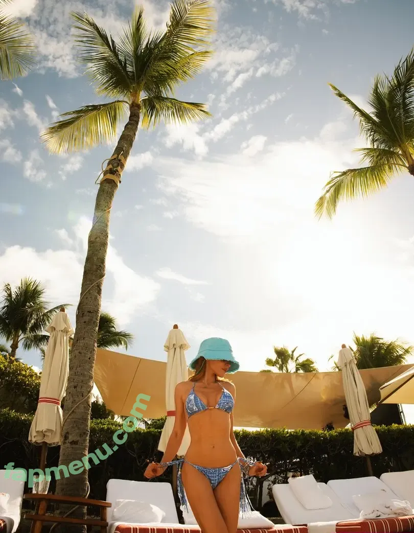 Monique Alfradique nude photo #0402 (moniquealfradique)