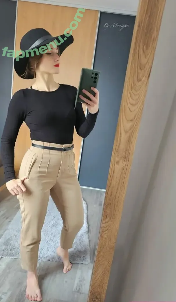 Monique Regnum nude photo #0031 (monique_regnum / moniqueregnum)