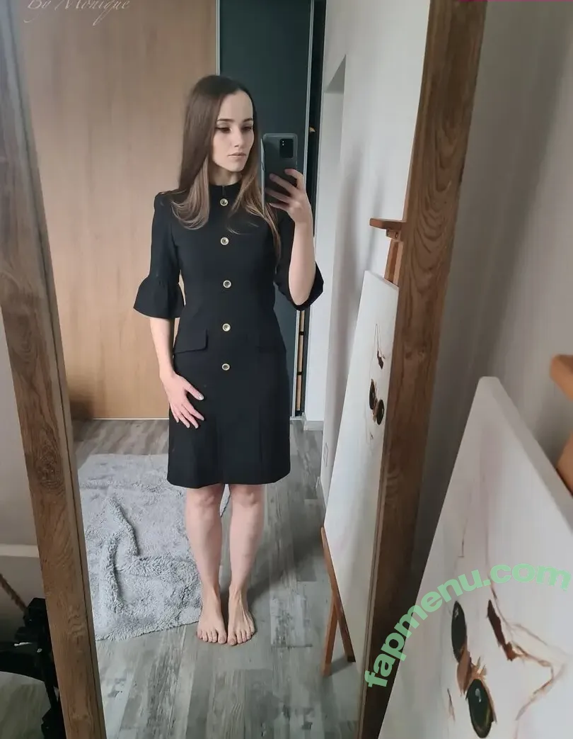 Monique Regnum nude photo #0032 (monique_regnum / moniqueregnum)