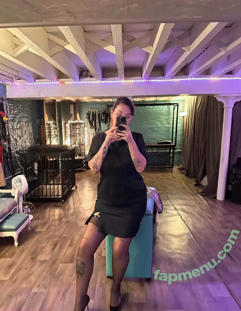 monroeteases nude photo #0029 (monroeteases)