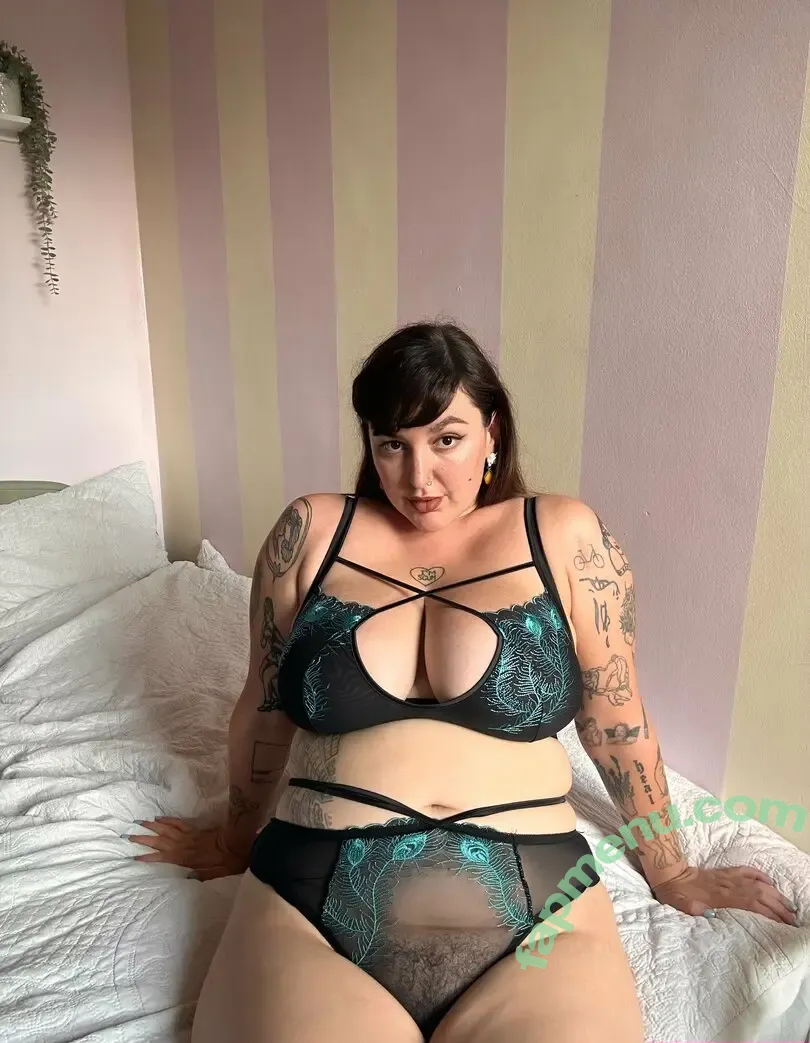 monroeteases nude photo #0037 (monroeteases)