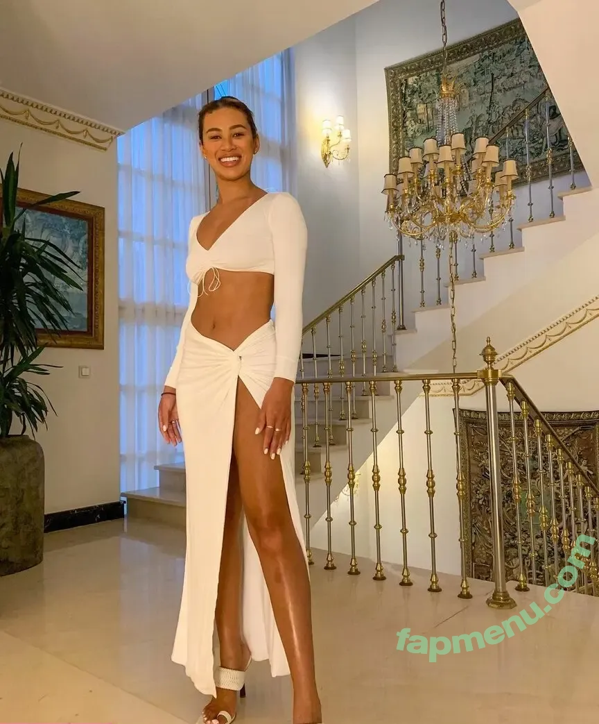 Montana Brown nude photo #0085 (Best known: Love Island / bontanamrown / montanarosebrown1)