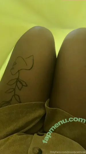  nude photo #0001
