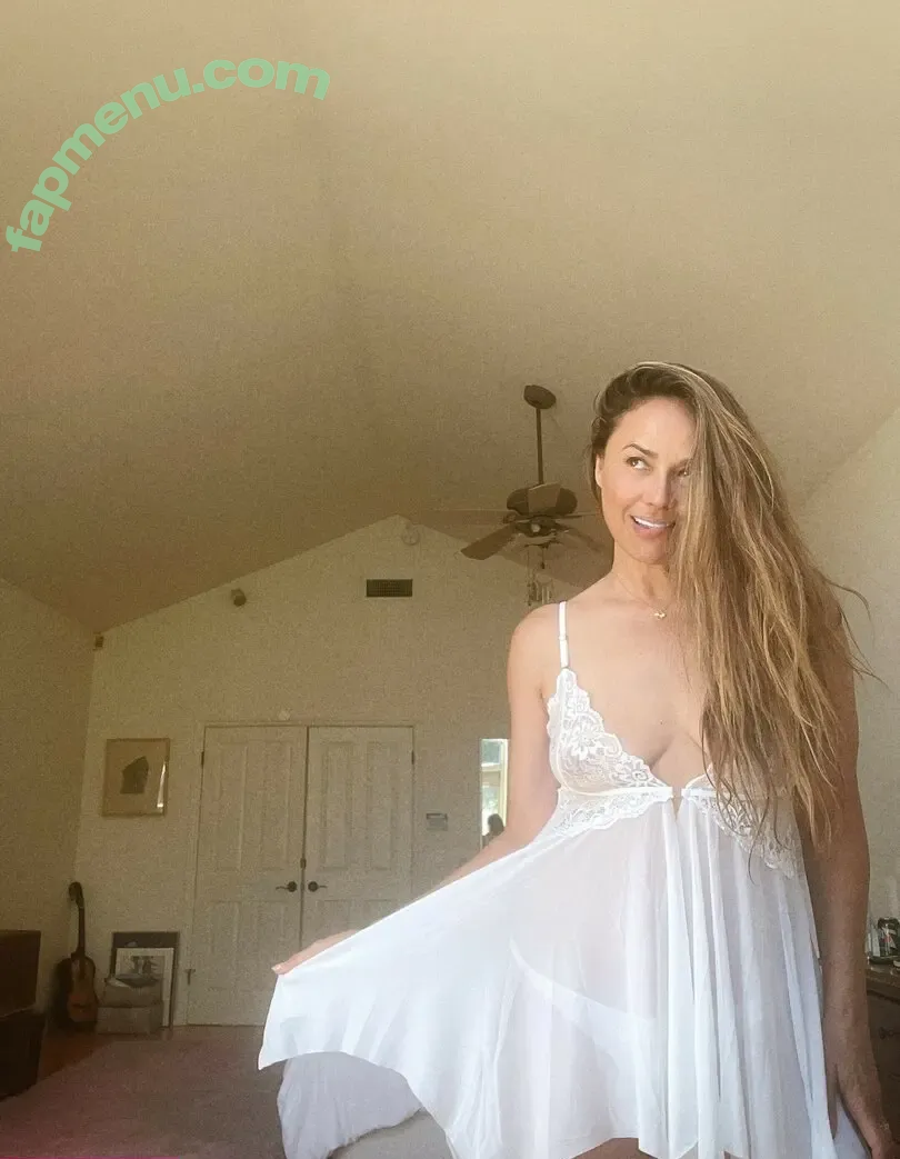 Moonbloodgood nude photo #0049 (realmoonbloodgood)